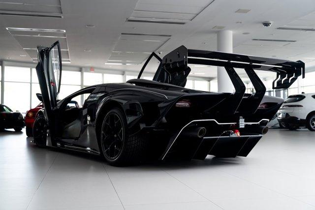 2022 Lamborghini Essenza SCV12