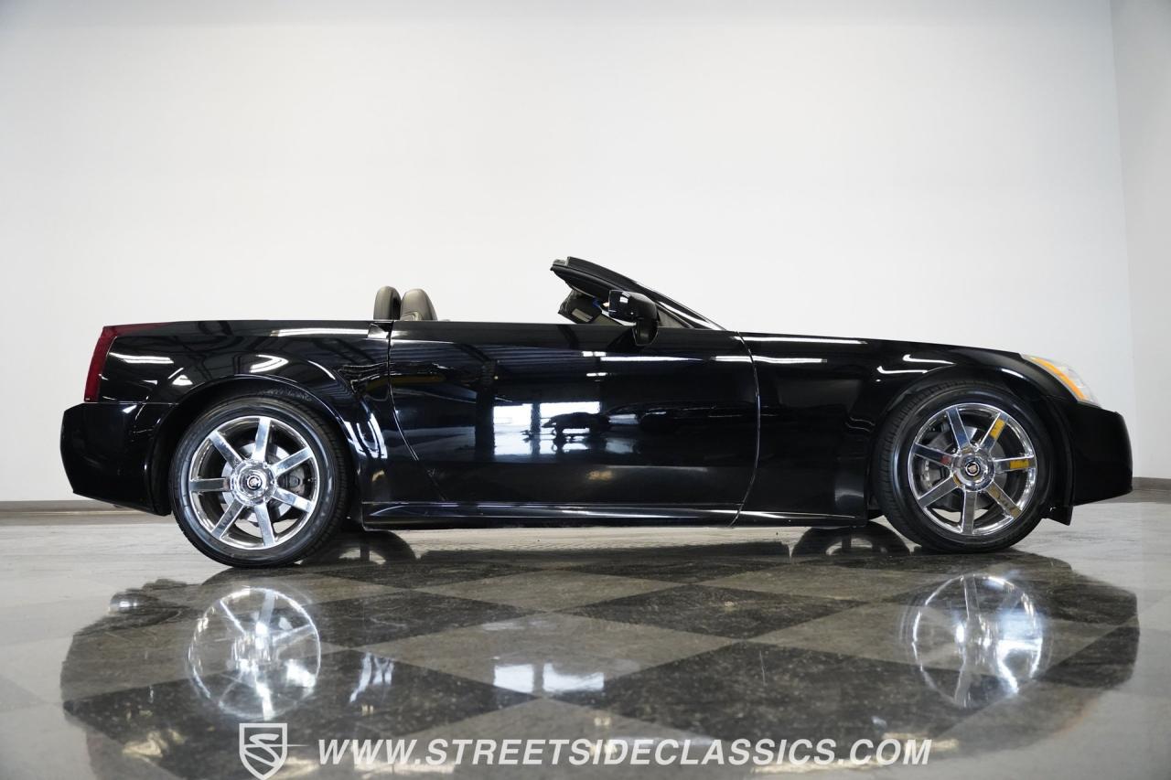 2004 Cadillac XLR