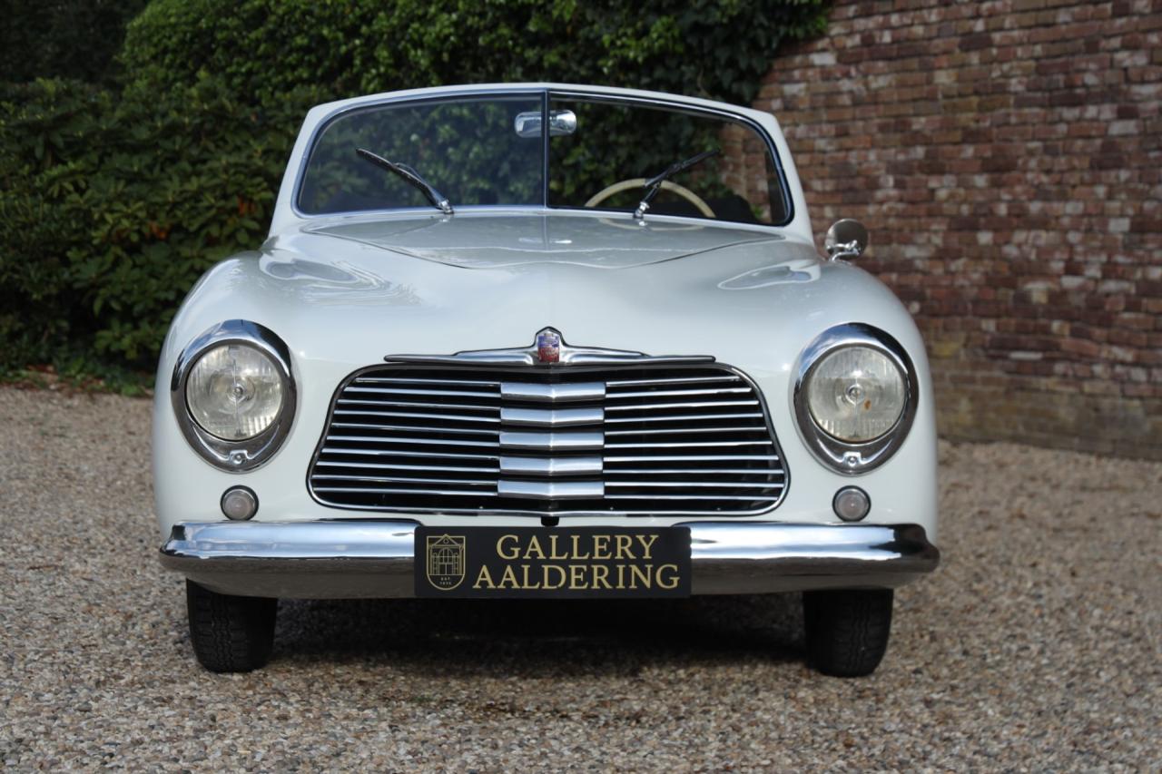 1950 Simca 8 Sport Cabriolet