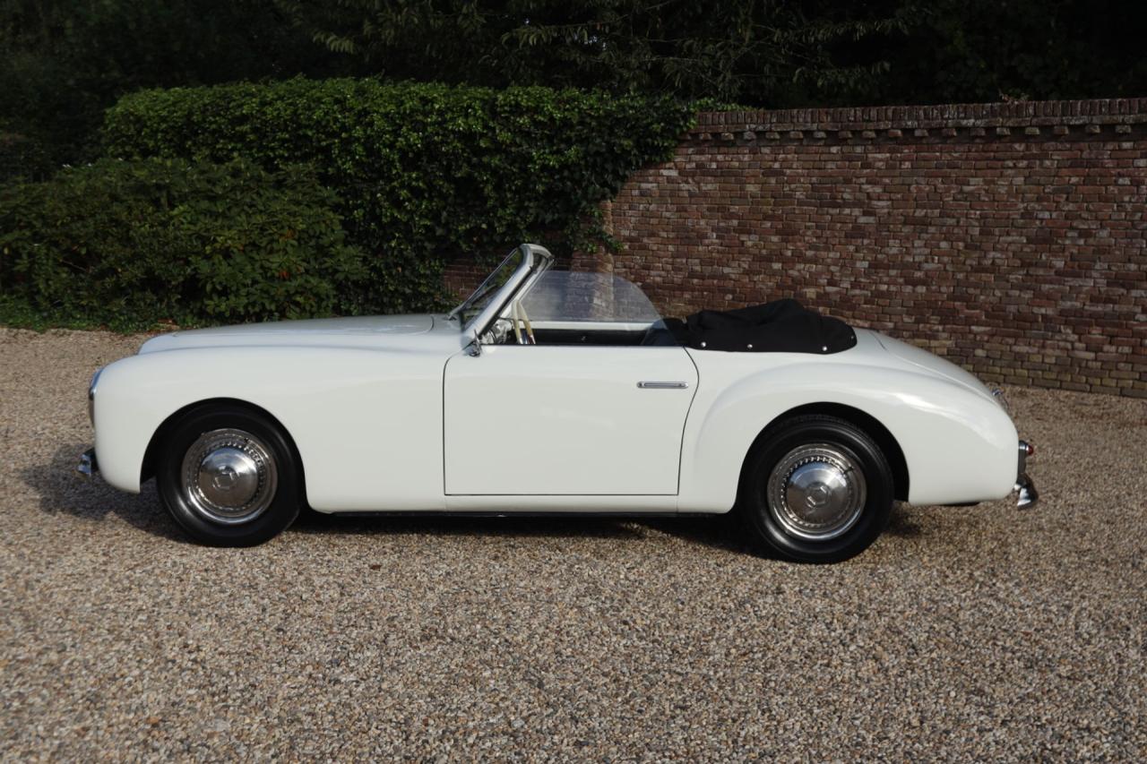 1950 Simca 8 Sport Cabriolet