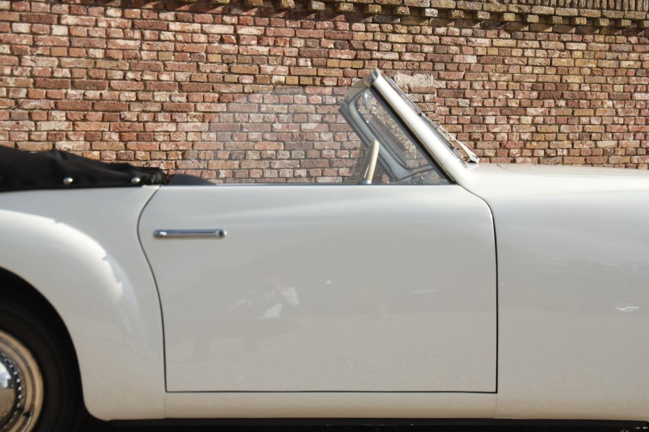 1950 Simca 8 Sport Cabriolet