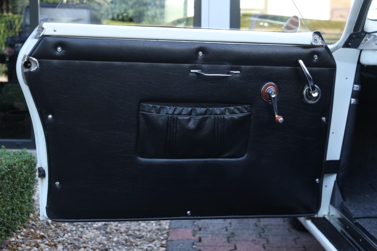 1950 Simca 8 Sport Cabriolet