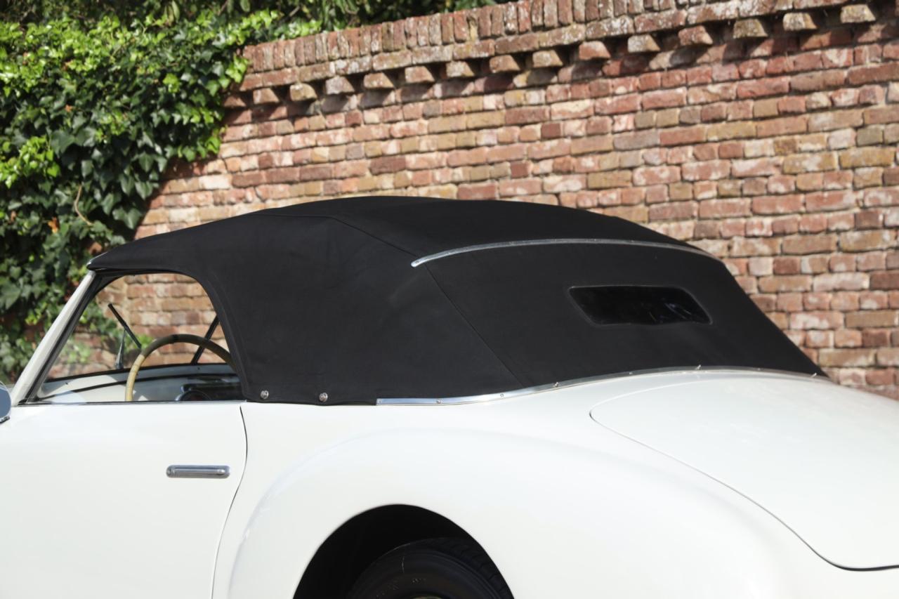 1950 Simca 8 Sport Cabriolet