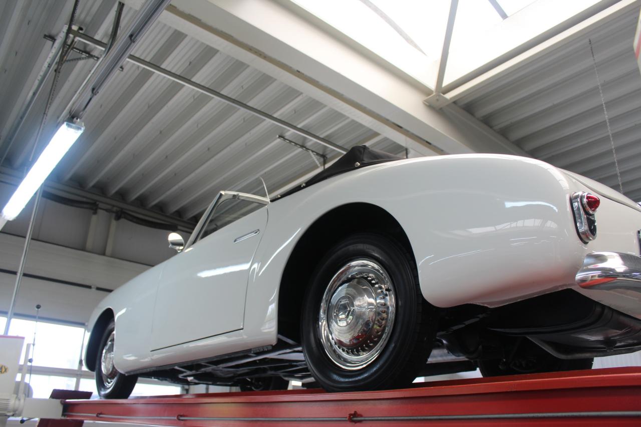 1950 Simca 8 Sport Cabriolet