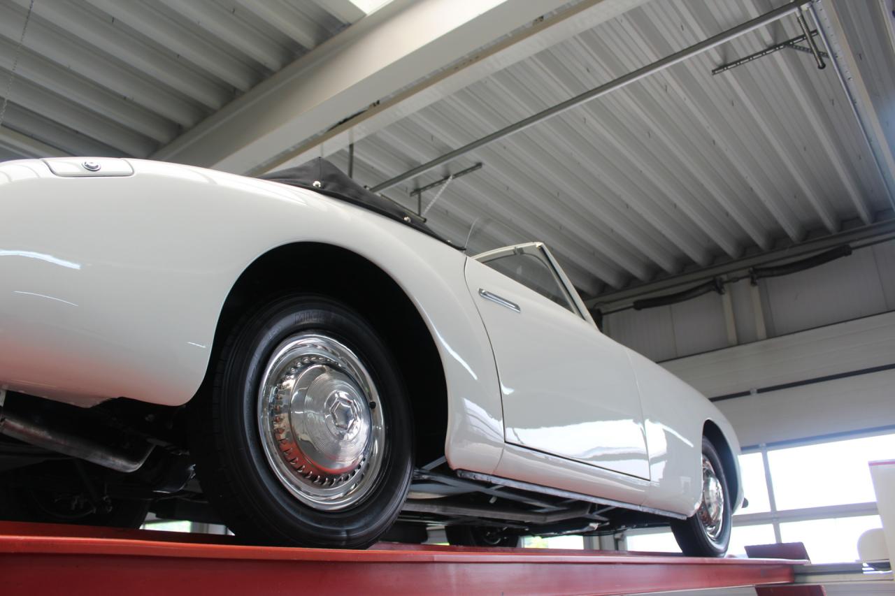 1950 Simca 8 Sport Cabriolet
