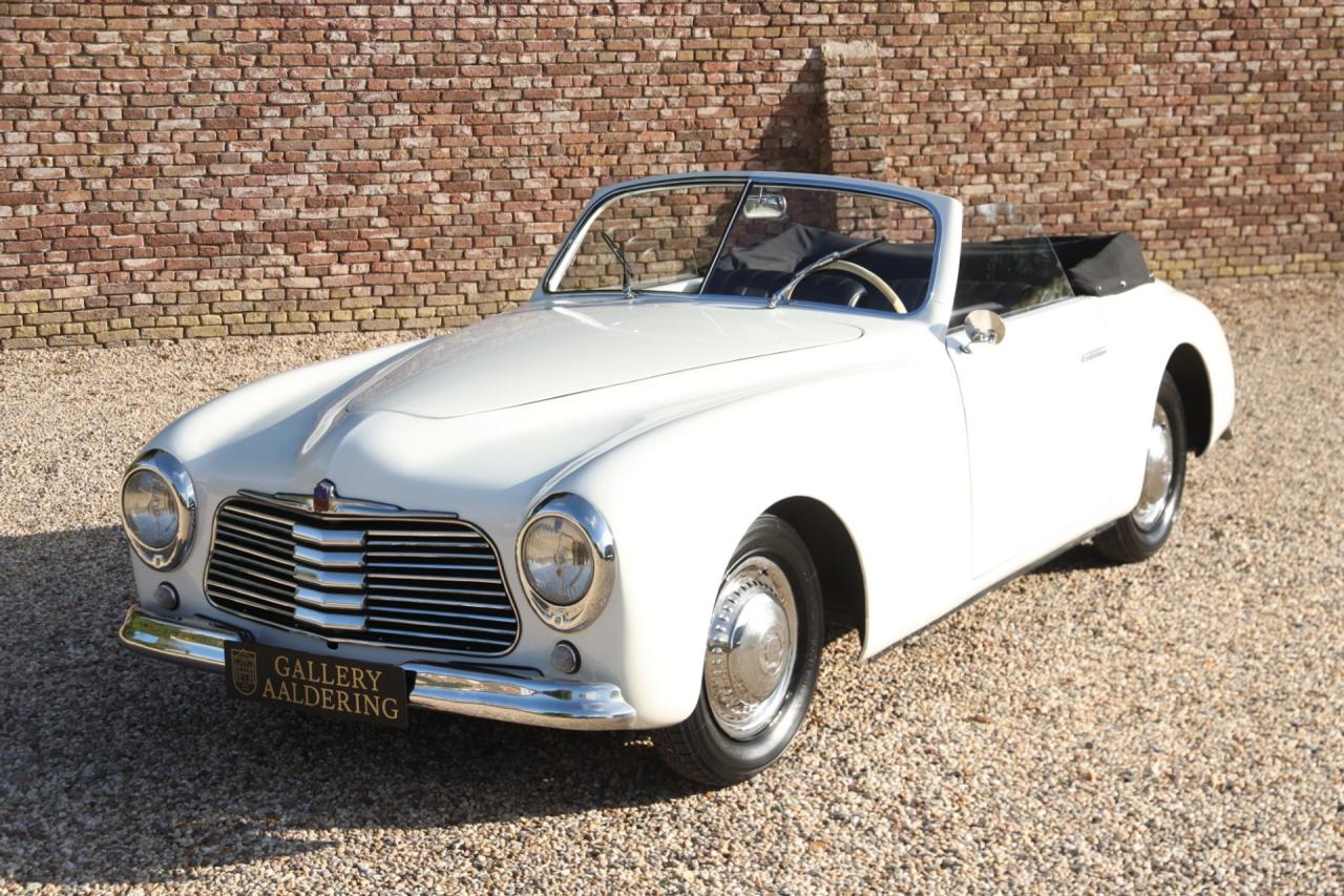 1950 Simca 8 Sport Cabriolet