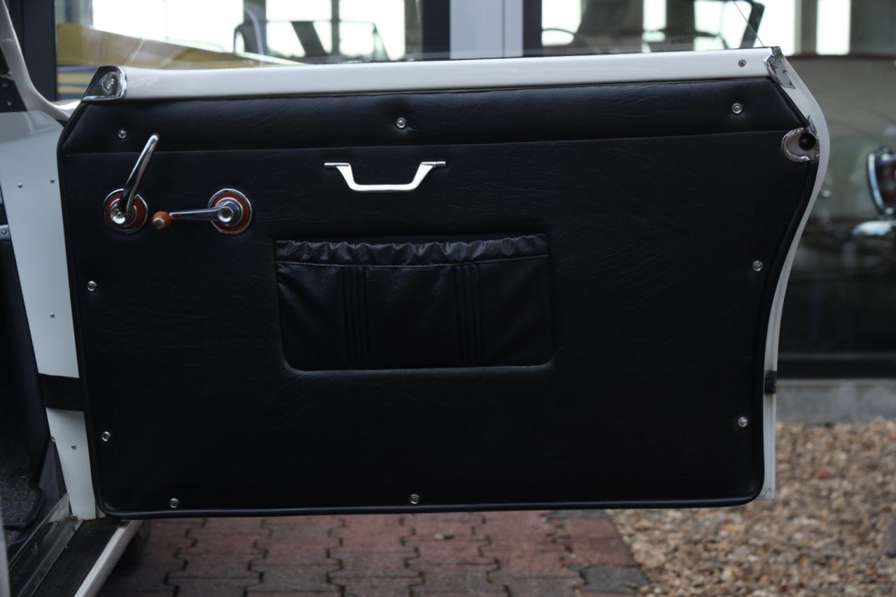 1950 Simca 8 Sport Cabriolet