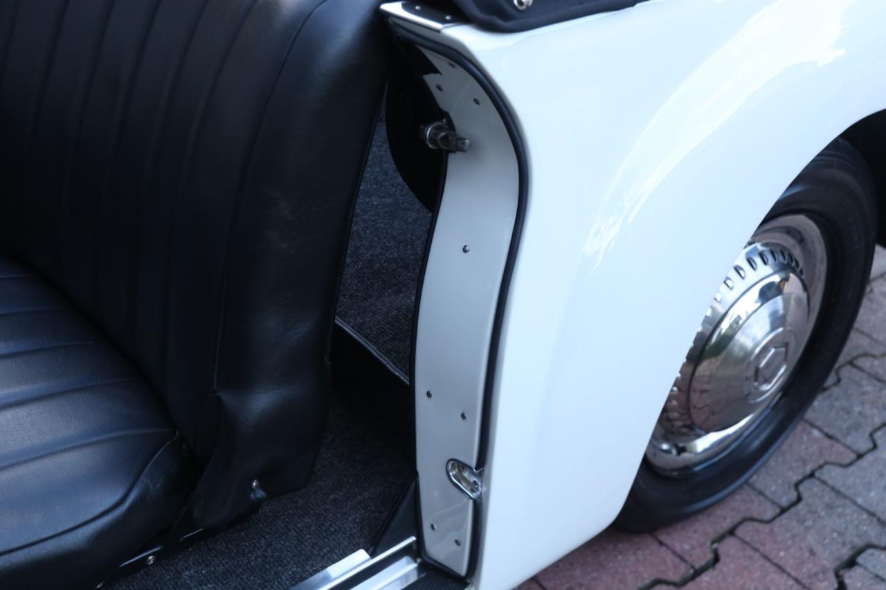 1950 Simca 8 Sport Cabriolet