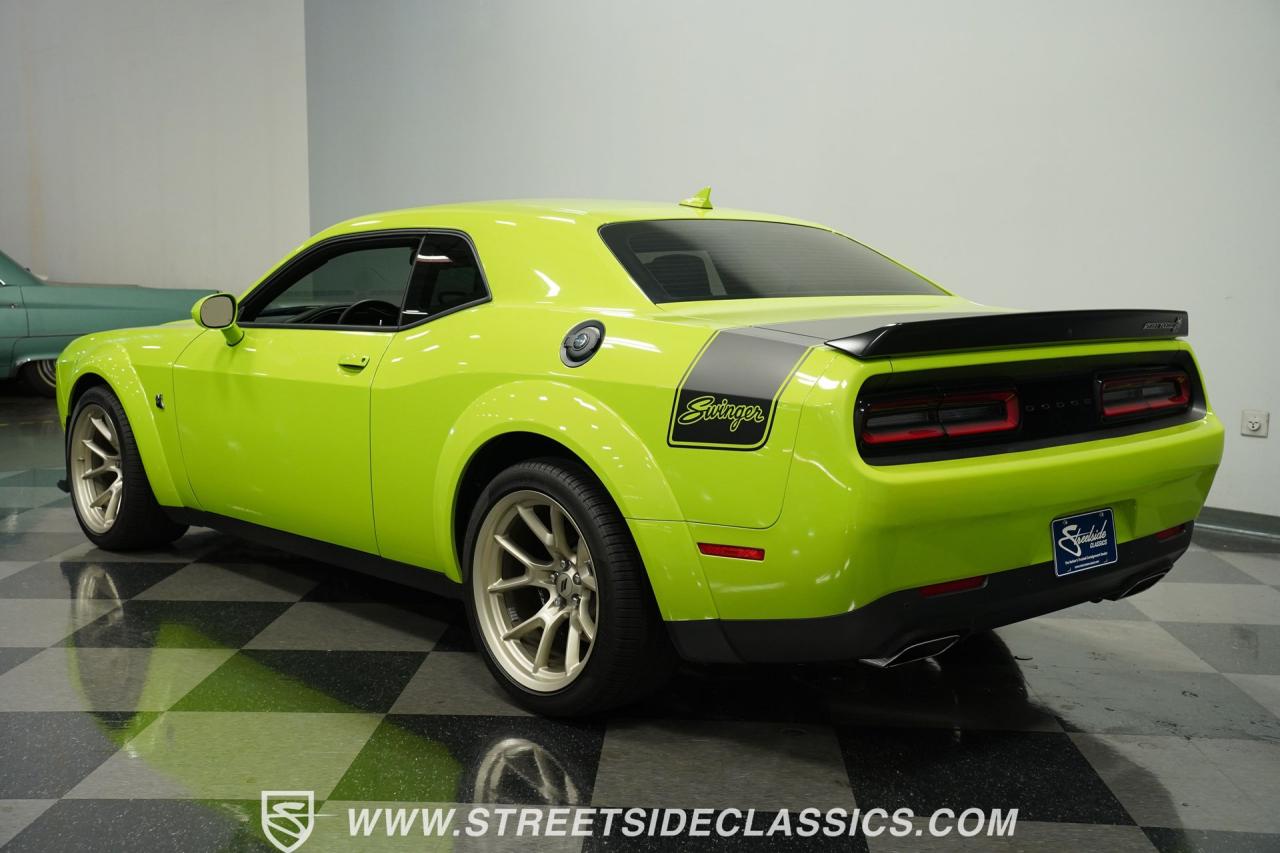 2023 Dodge Challenger R/T Scat Pack Swinger Edition