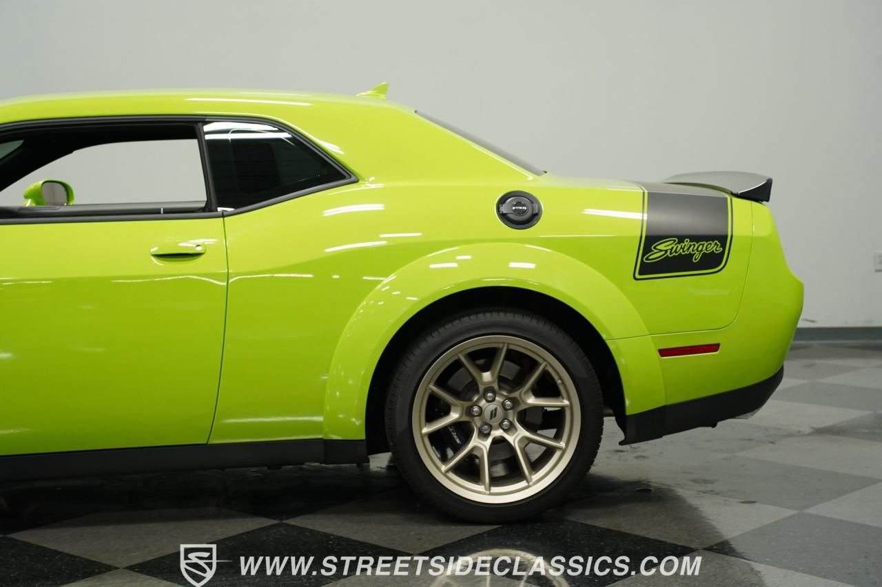 2023 Dodge Challenger R/T Scat Pack Swinger Edition