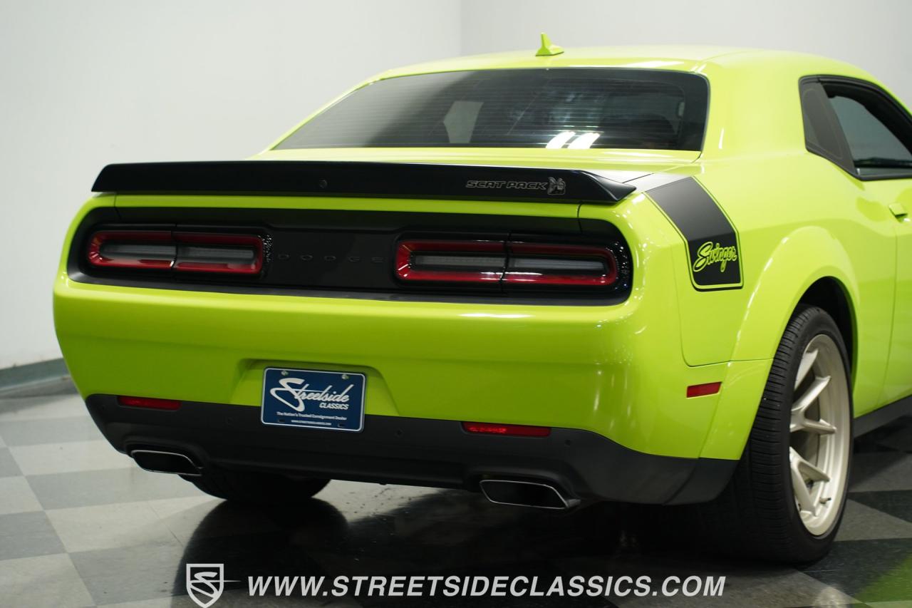 2023 Dodge Challenger R/T Scat Pack Swinger Edition