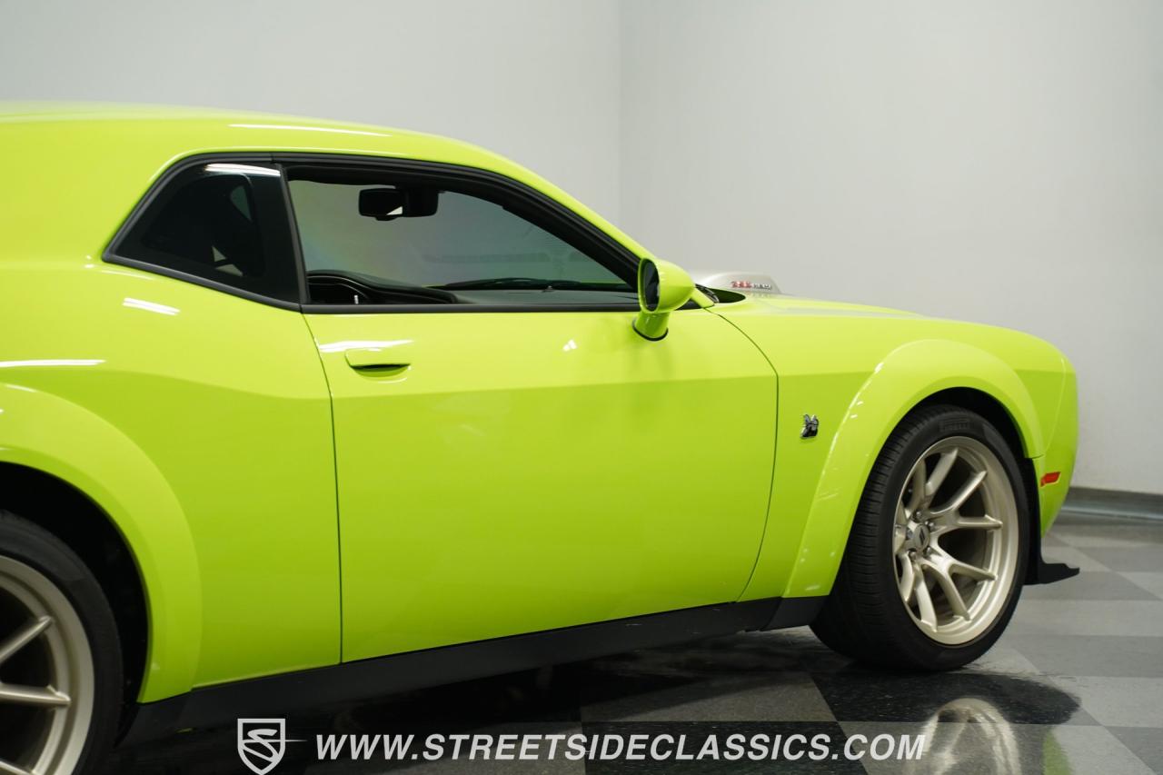 2023 Dodge Challenger R/T Scat Pack Swinger Edition