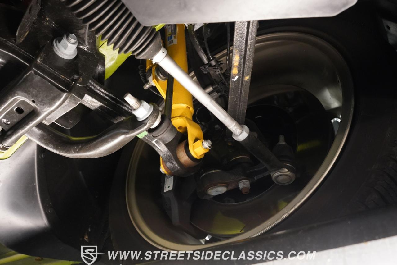 2023 Dodge Challenger R/T Scat Pack Swinger Edition