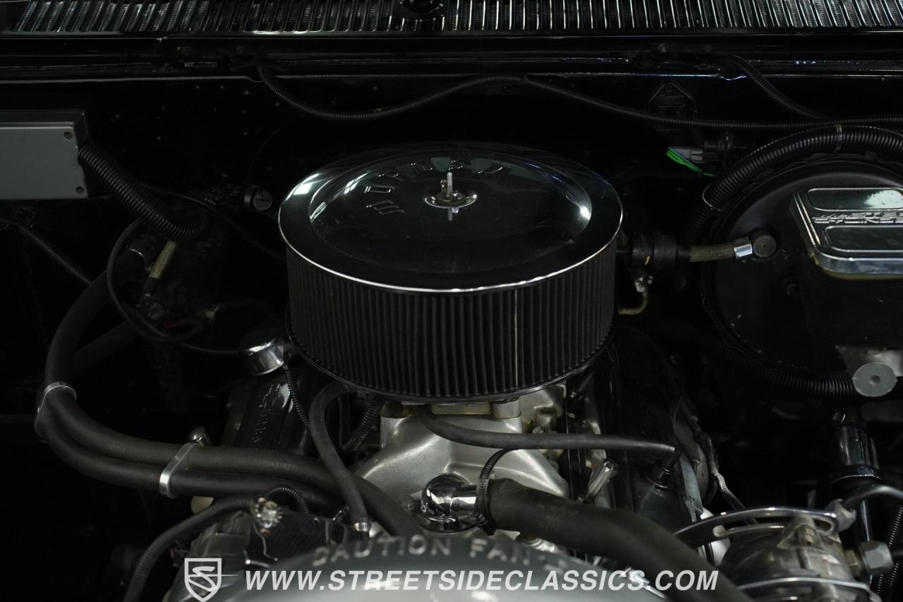 1984 Chevrolet C10 Silverado Show Truck