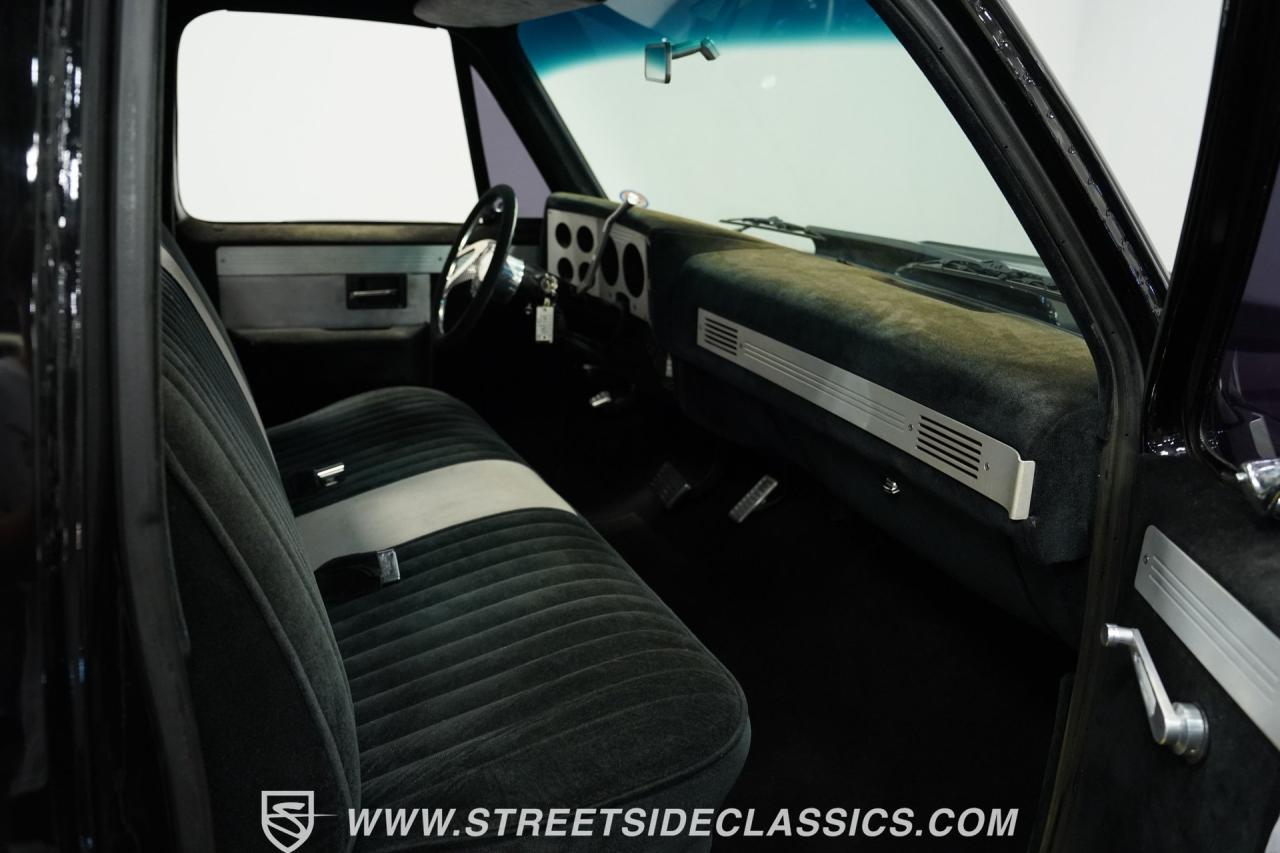 1984 Chevrolet C10 Silverado Show Truck