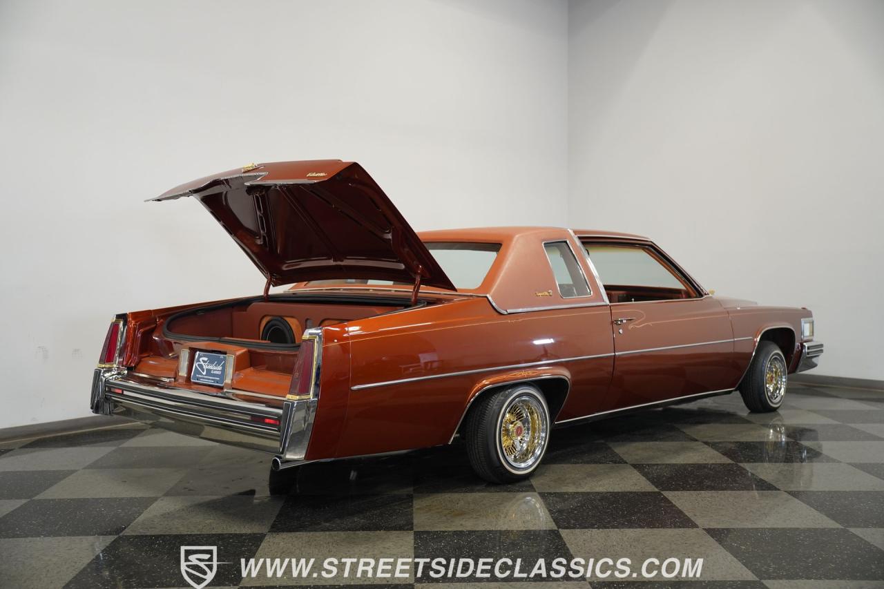 1977 Cadillac Coupe DeVille Lowrider