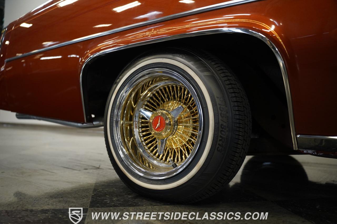 1977 Cadillac Coupe DeVille Lowrider