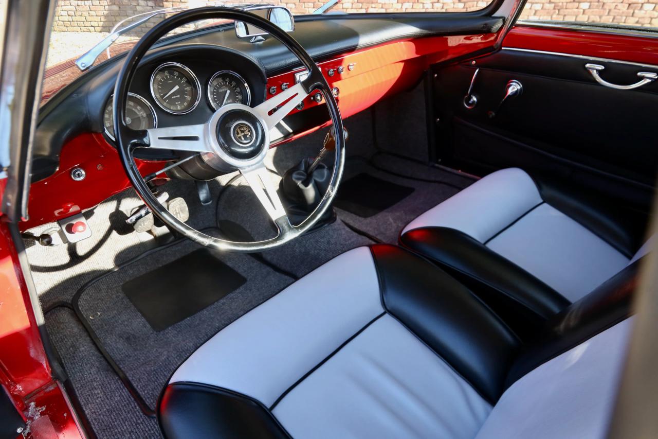 1961 Alfa Romeo Giulietta Sprint Speciale