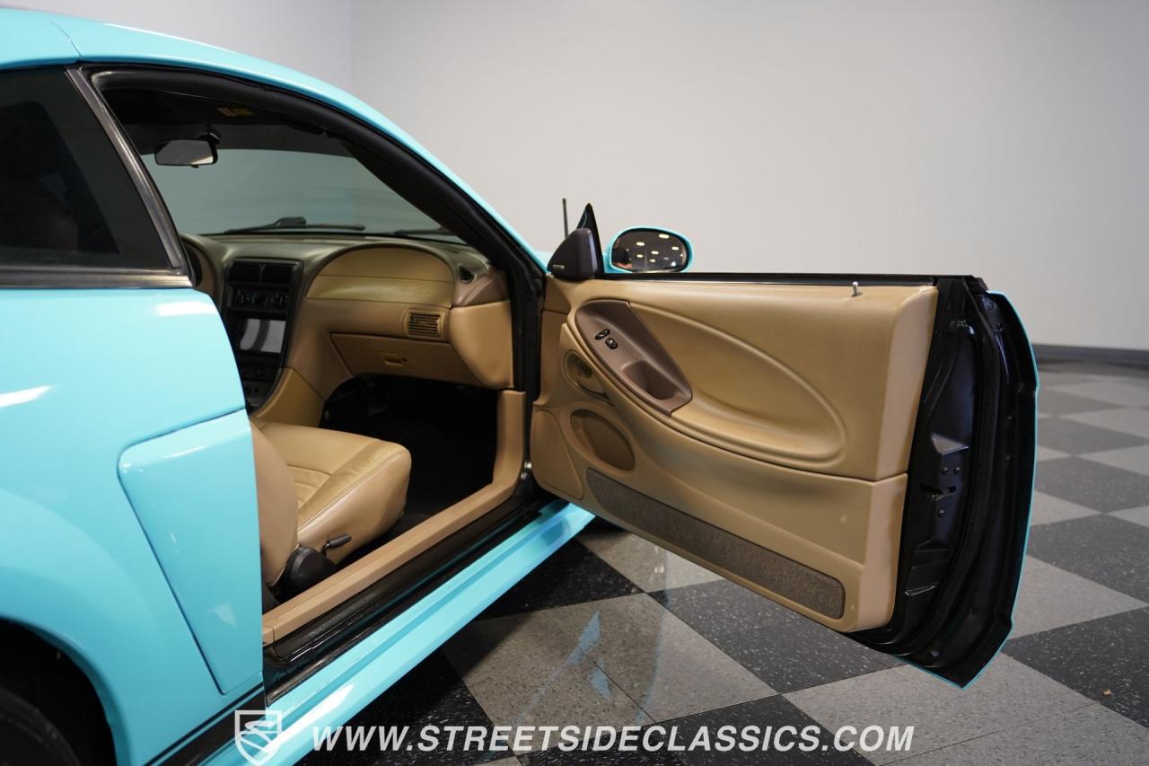 2004 Ford Mustang GT