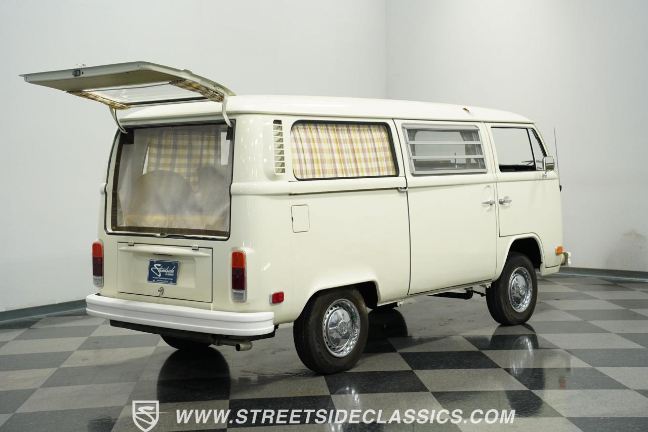 1973 Volkswagen Westfalia Camper Bus