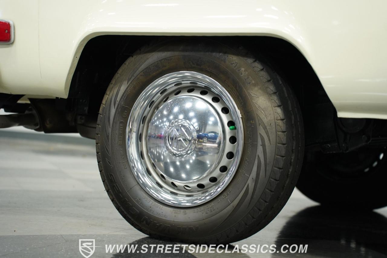 1973 Volkswagen Westfalia Camper Bus