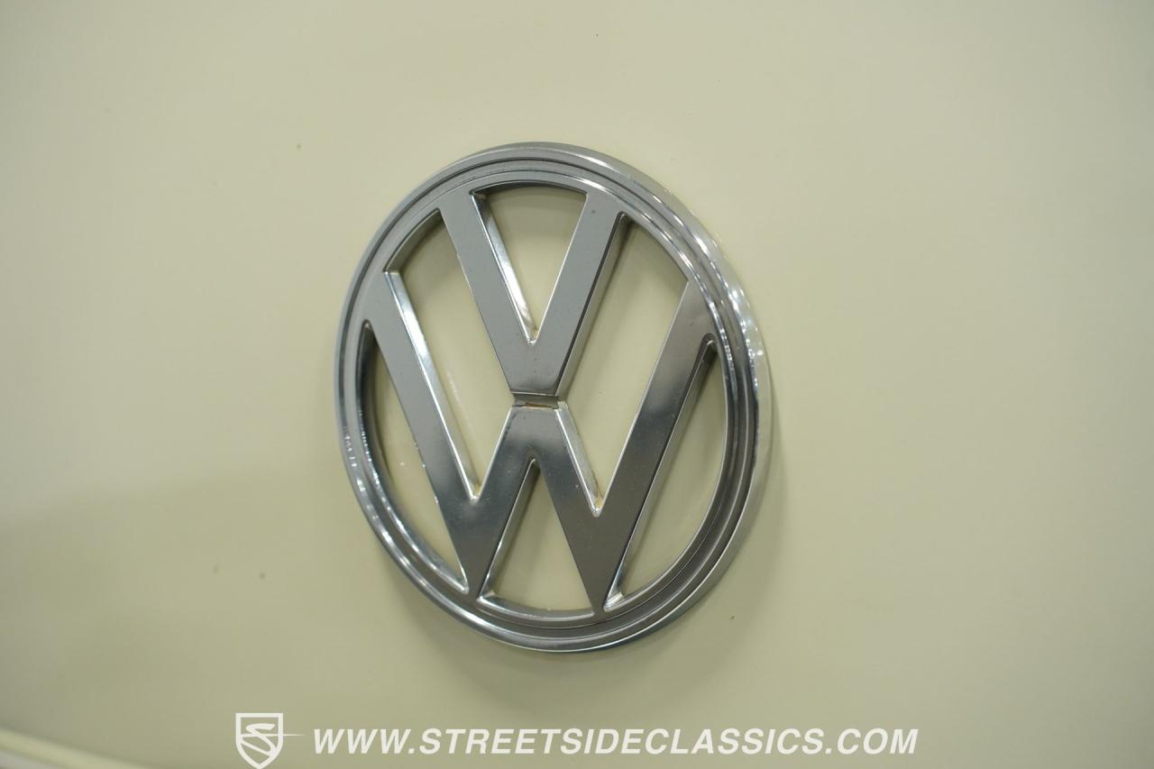 1973 Volkswagen Westfalia Camper Bus