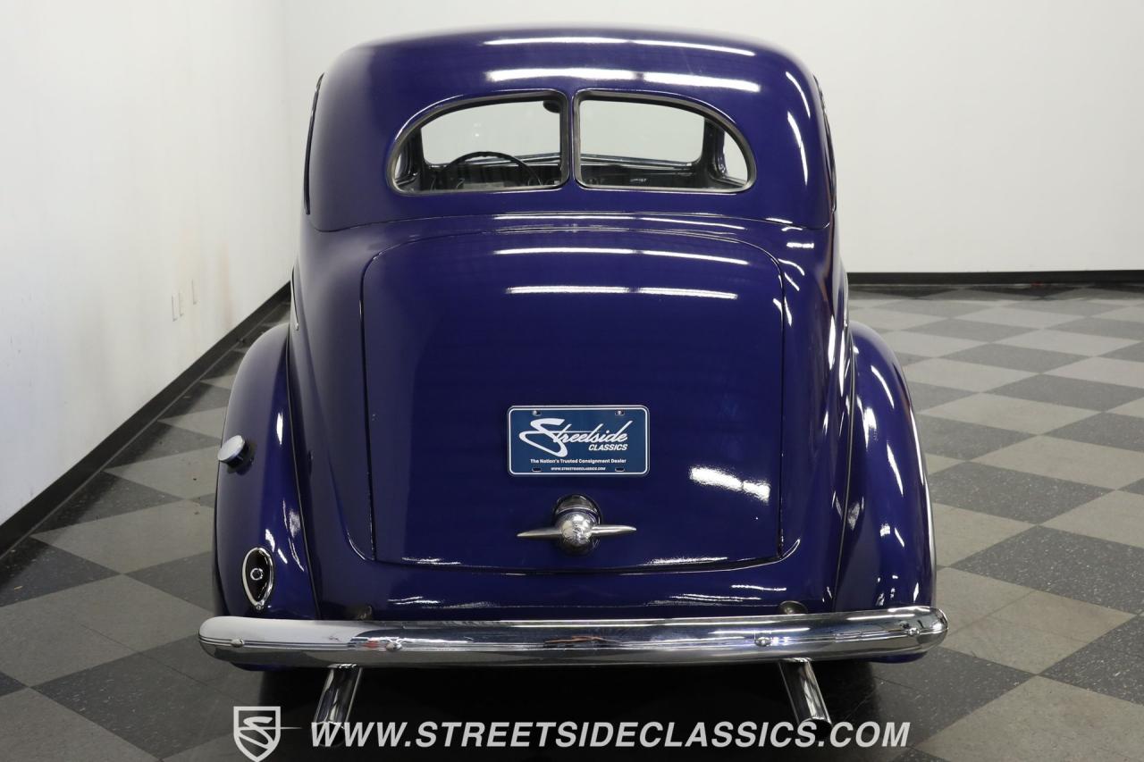 1938 Ford Tudor Sedan