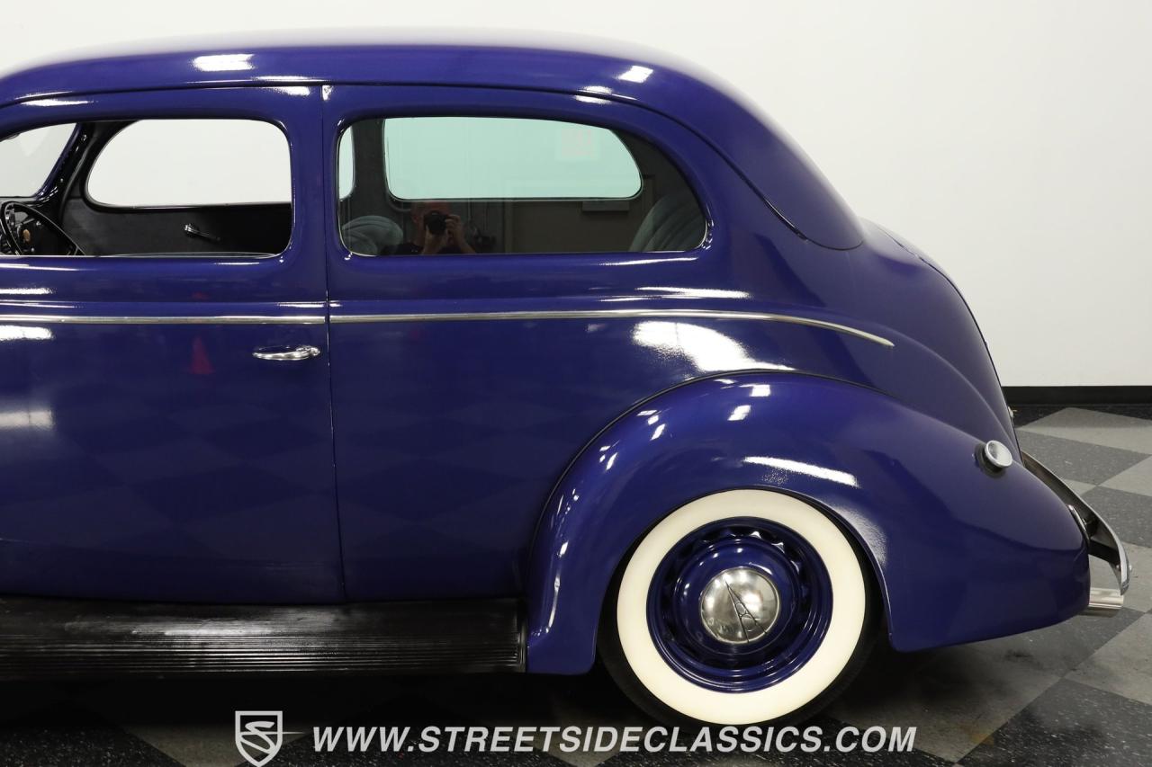 1938 Ford Tudor Sedan