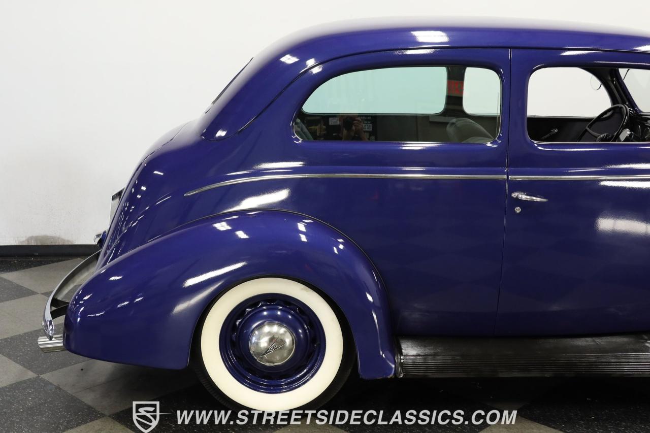 1938 Ford Tudor Sedan