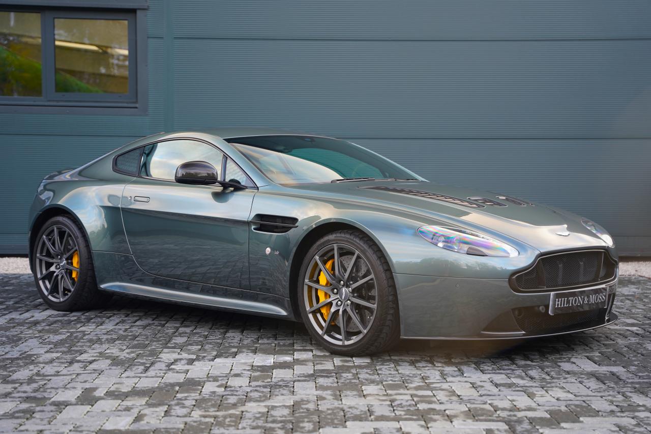 2016 Aston Martin Vantage