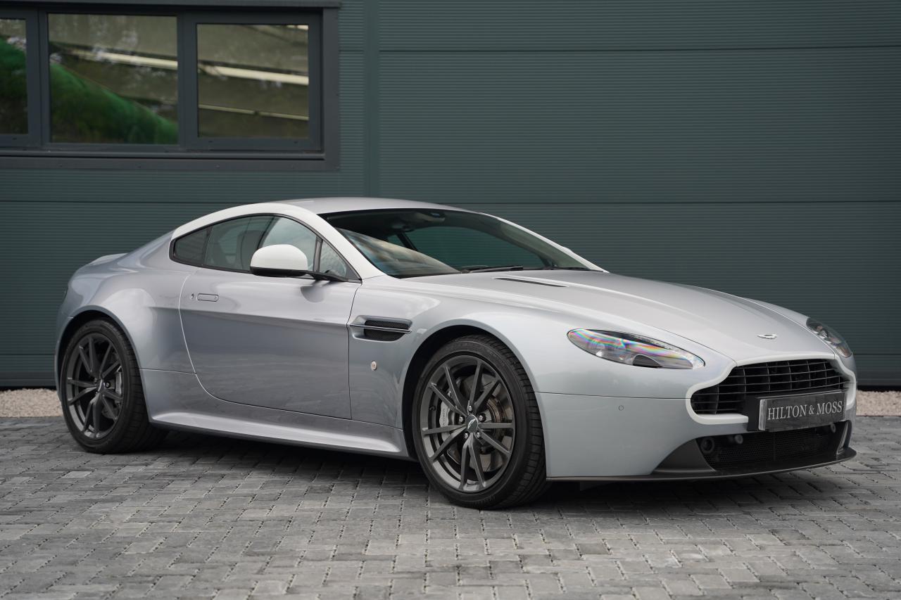 2016 Aston Martin Vantage