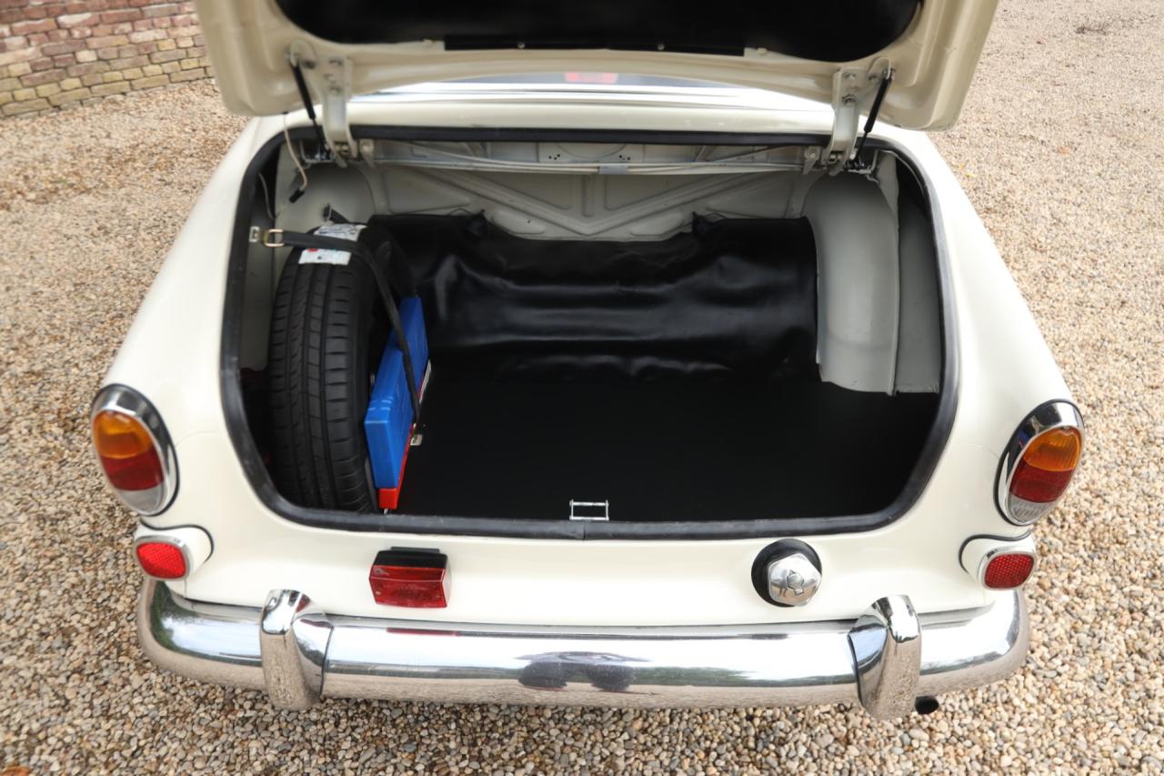 1969 Volvo 133 GT Overdrive &ldquo;Restored condition&rdquo;