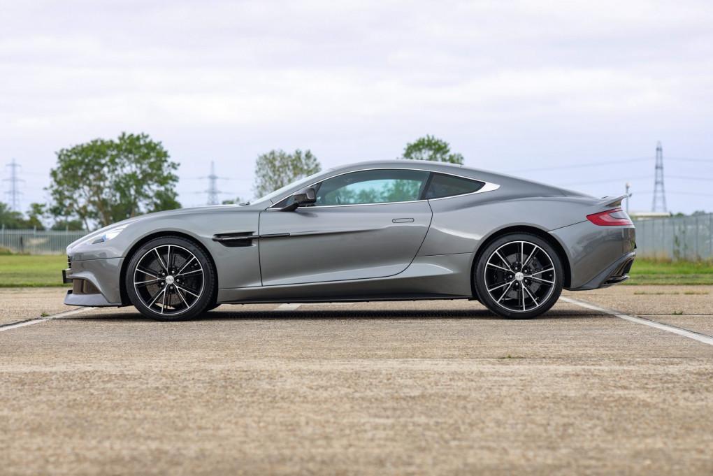 2012 Aston Martin Vanquish