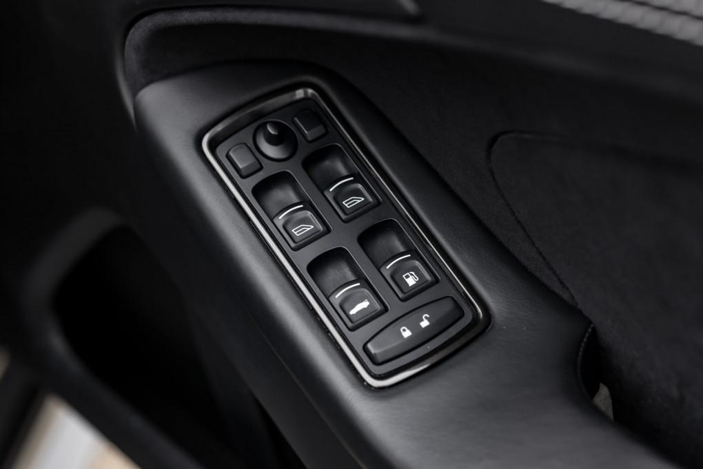 2012 Aston Martin Vanquish