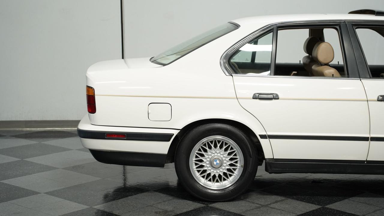 1989 BMW 525i