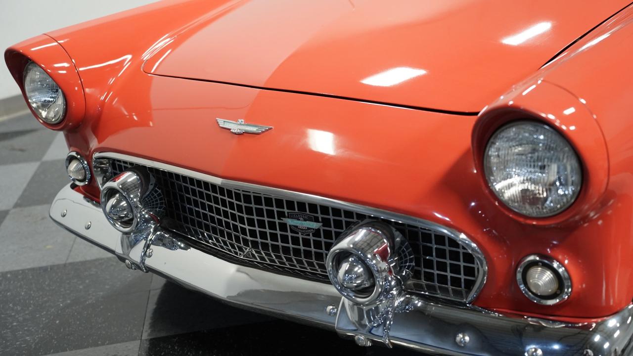 1956 Ford Thunderbird