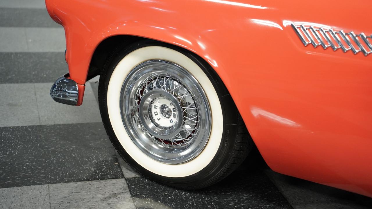 1956 Ford Thunderbird