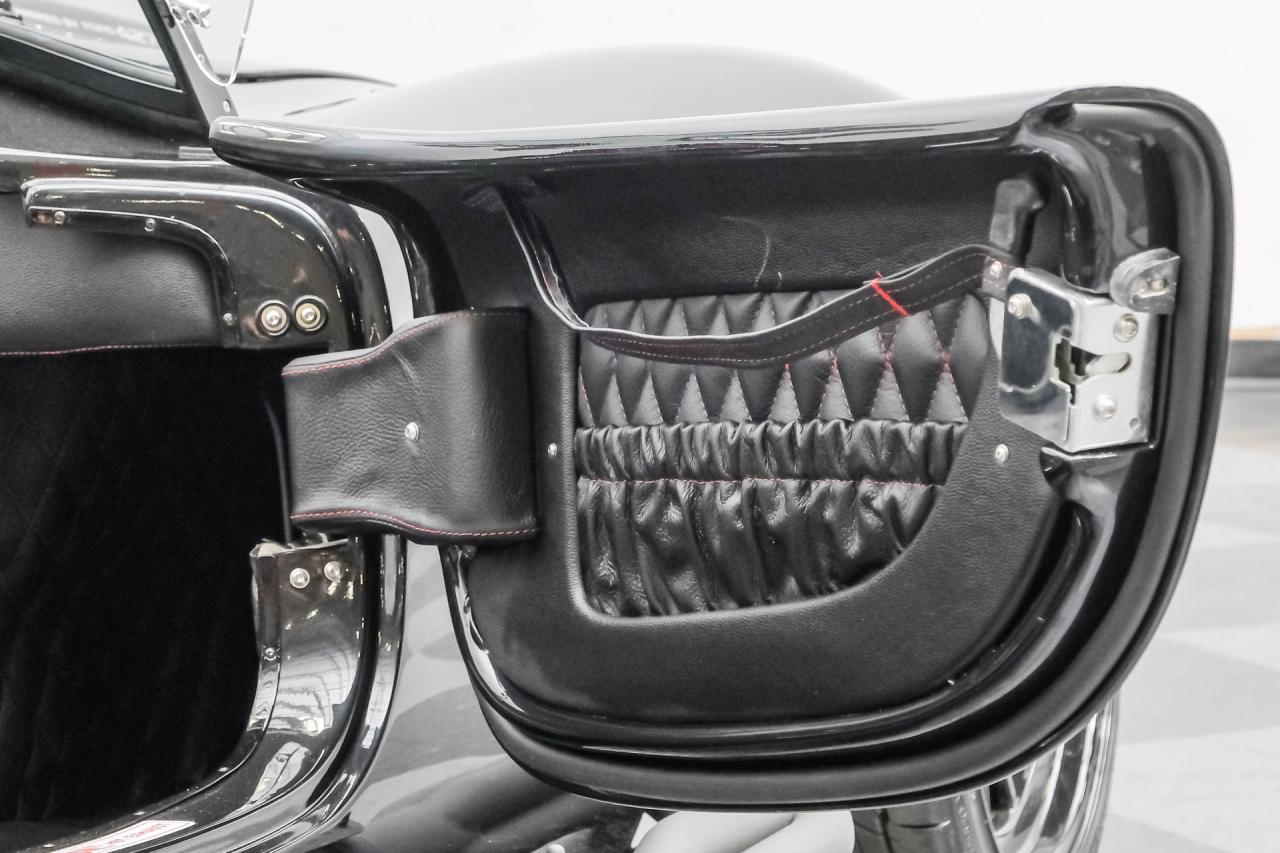 1965 Shelby Cobra 427 Backdraft