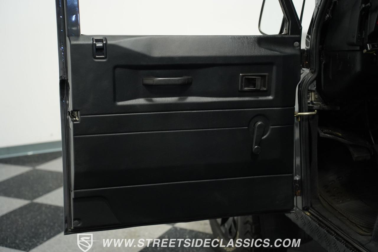 1989 Land Rover Santana 110