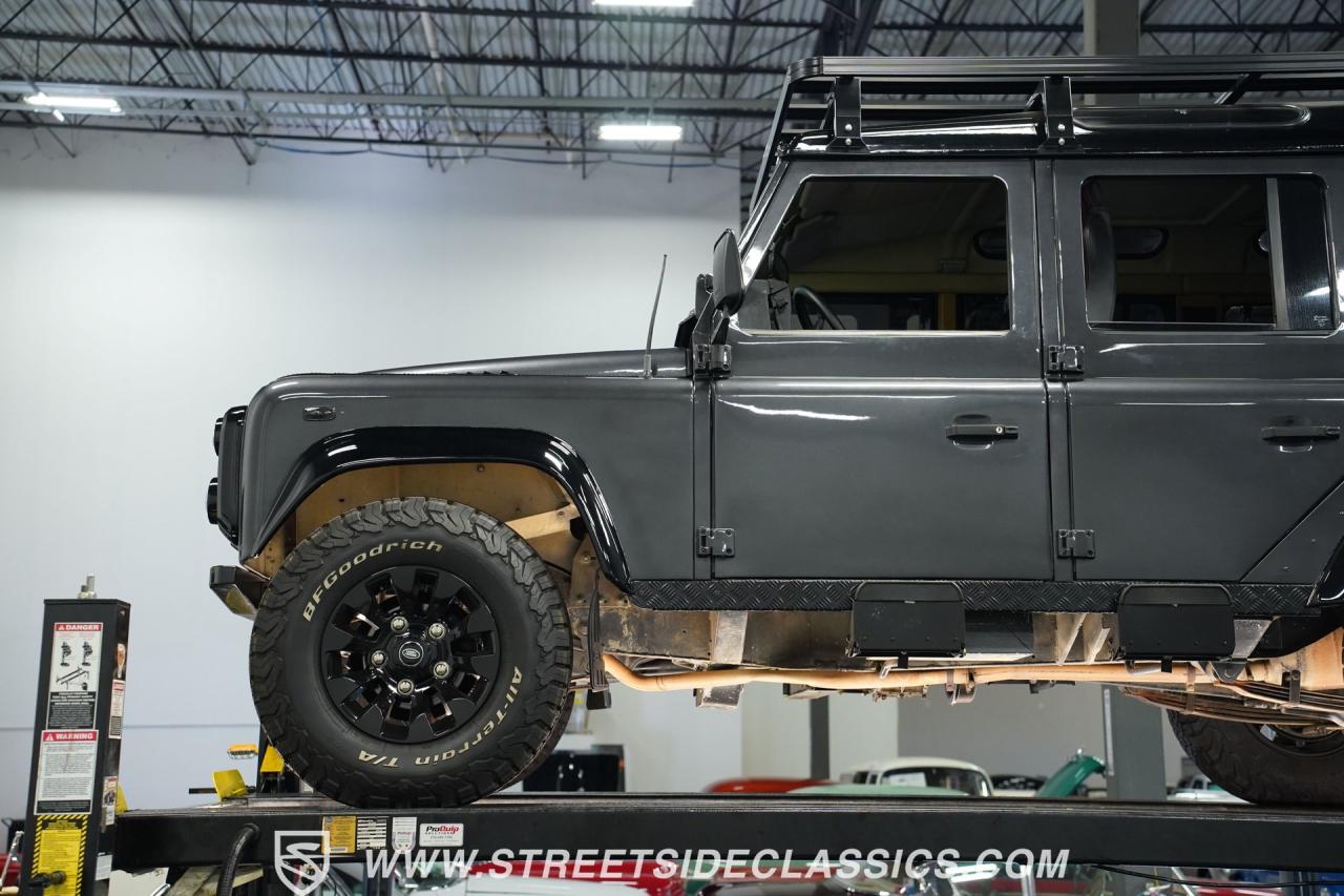 1989 Land Rover Santana 110