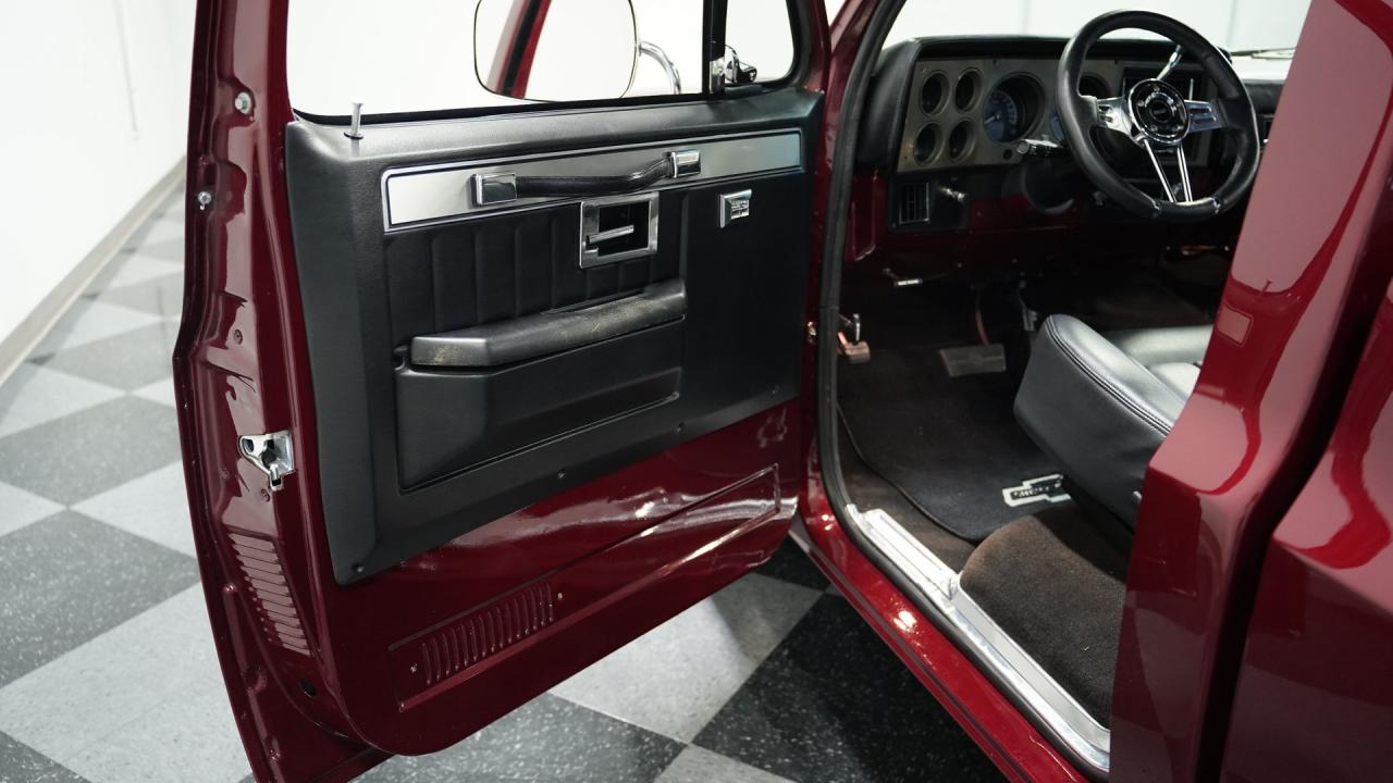 1981 Chevrolet C10 LS3 Restomod