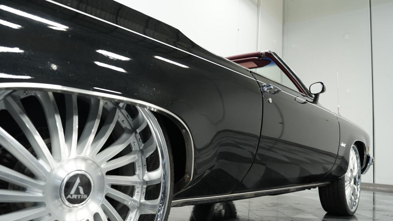 1975 Oldsmobile Delta 88 Royale Convertible