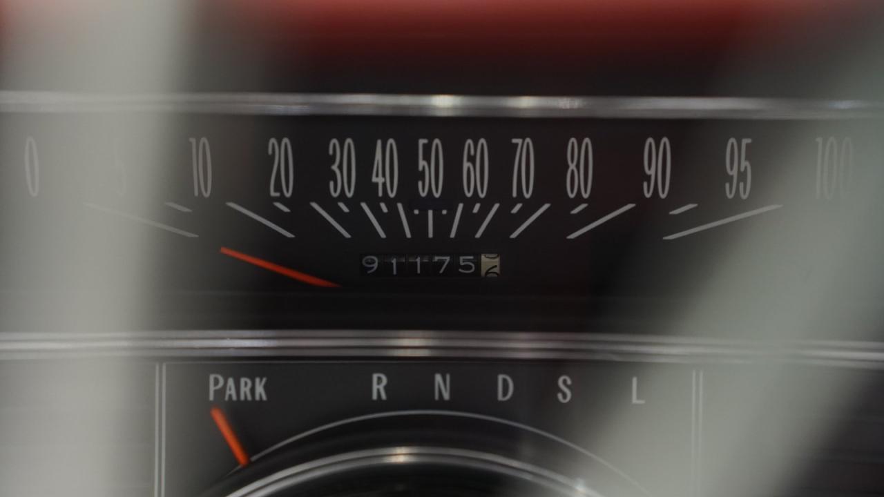 1975 Oldsmobile Delta 88 Royale Convertible