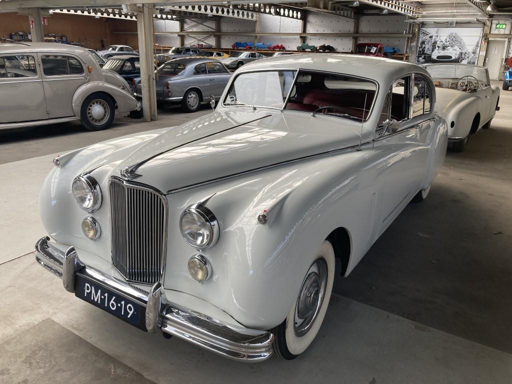 1952 Jaguar MK7 no. 734506