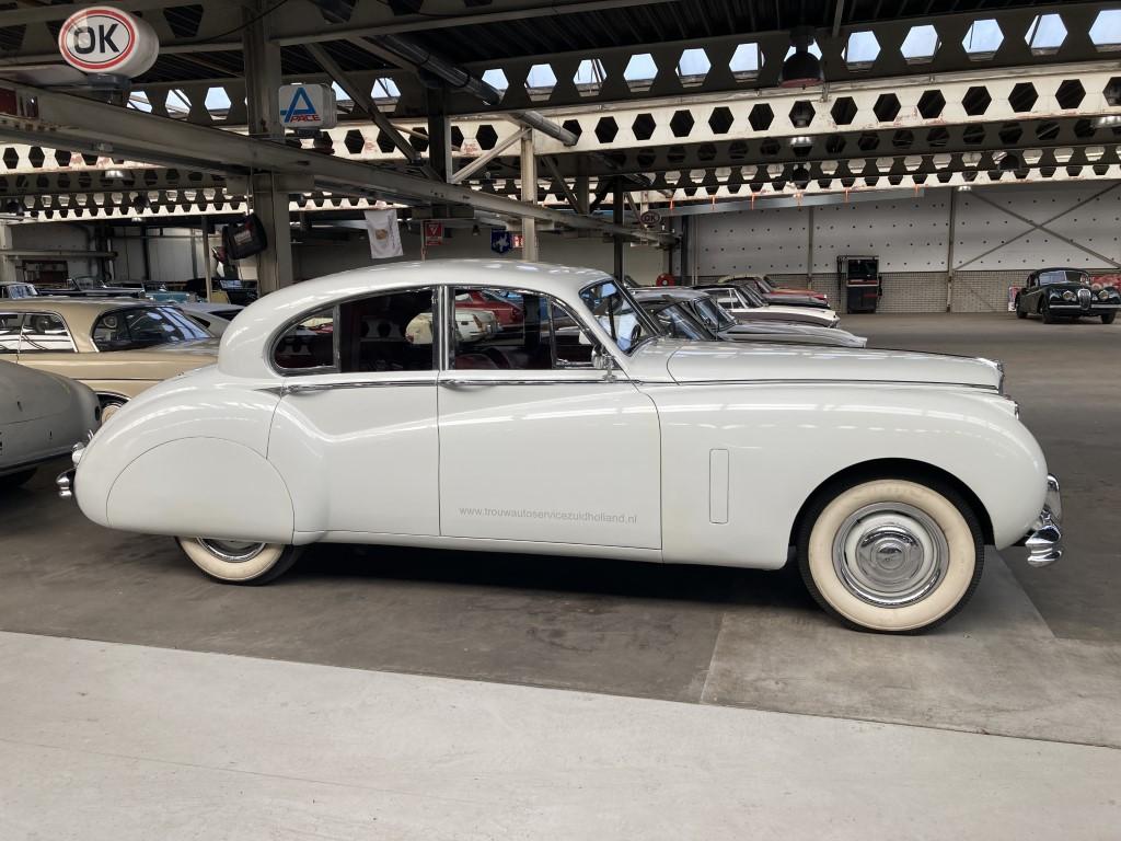 1952 Jaguar MK7 no. 734506