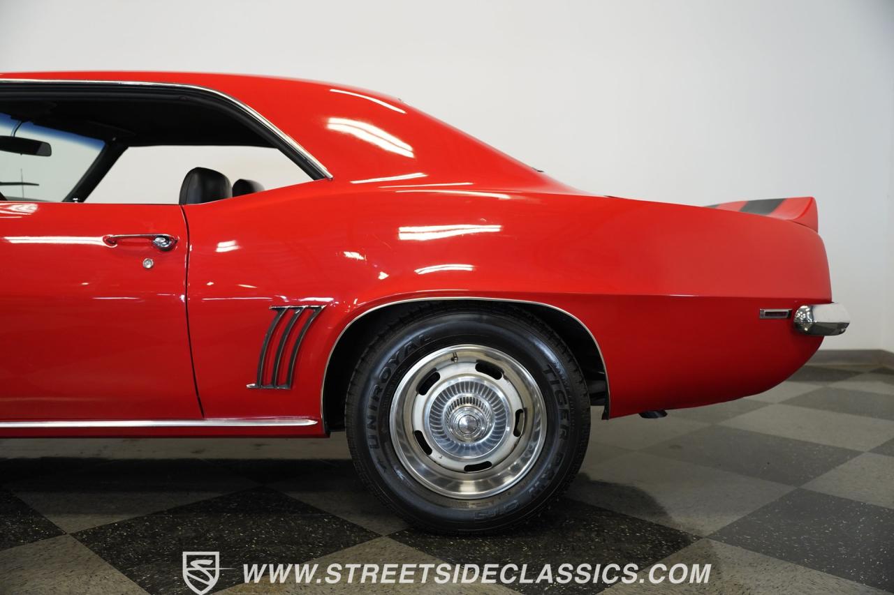 1969 Chevrolet Camaro SS 350 Tribute