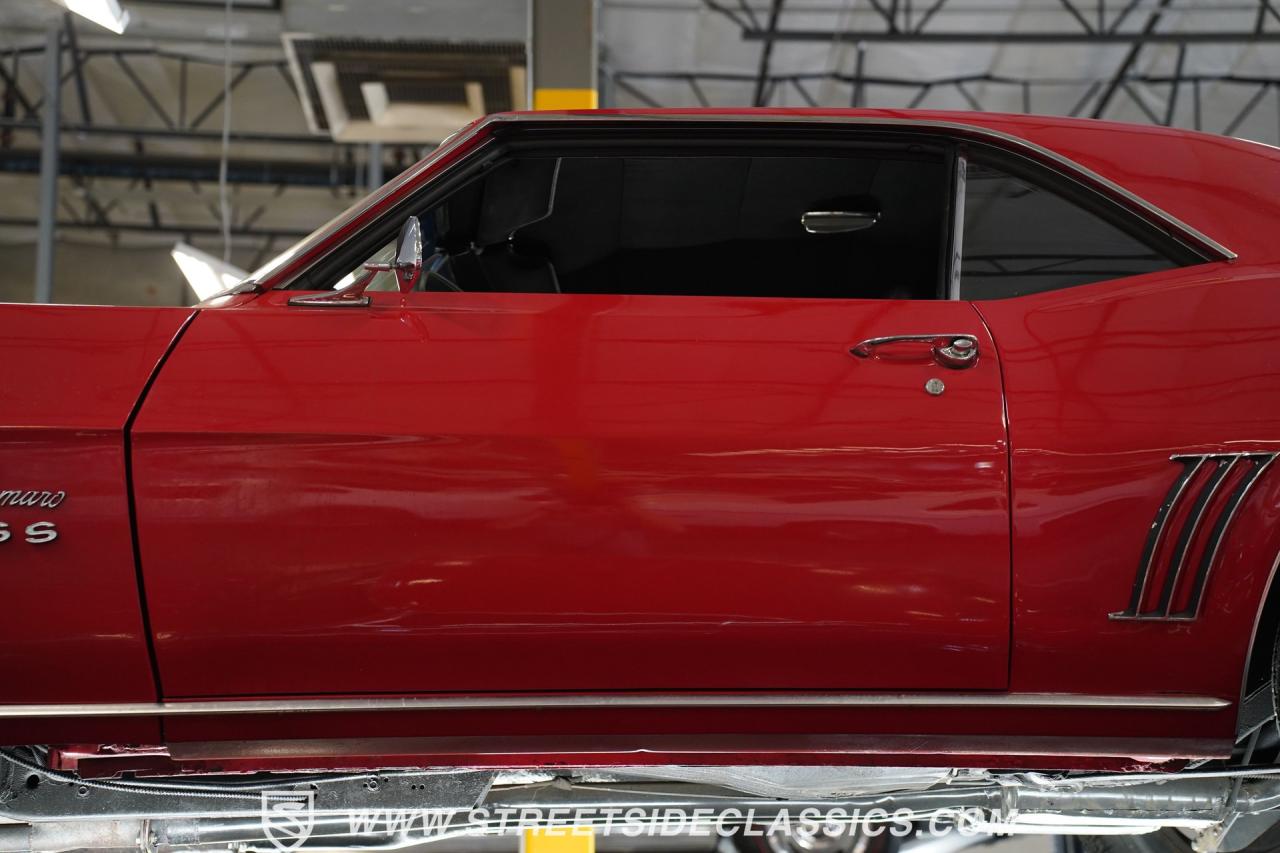 1969 Chevrolet Camaro SS 350 Tribute