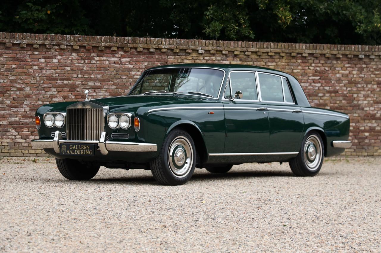 1967 Rolls - Royce Silver Shadow Saloon &ldquo;Chippendale dash&rdquo;