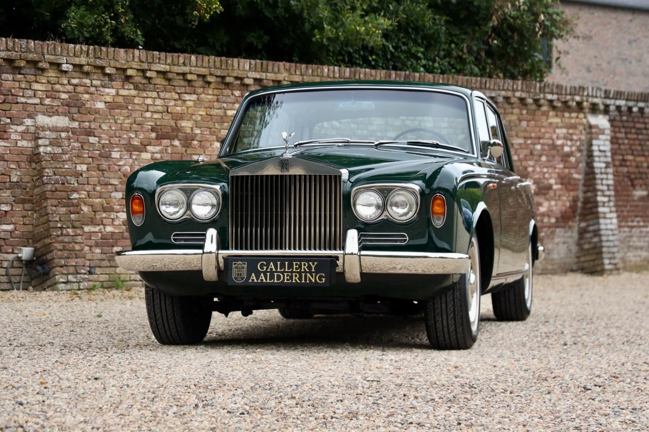 1967 Rolls - Royce Silver Shadow Saloon &ldquo;Chippendale dash&rdquo;