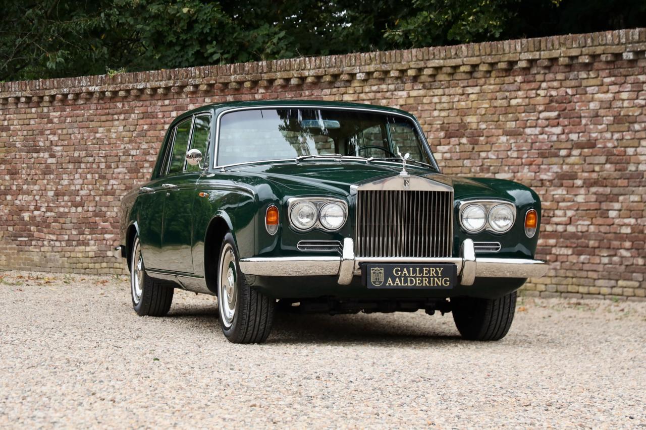 1967 Rolls - Royce Silver Shadow Saloon &ldquo;Chippendale dash&rdquo;